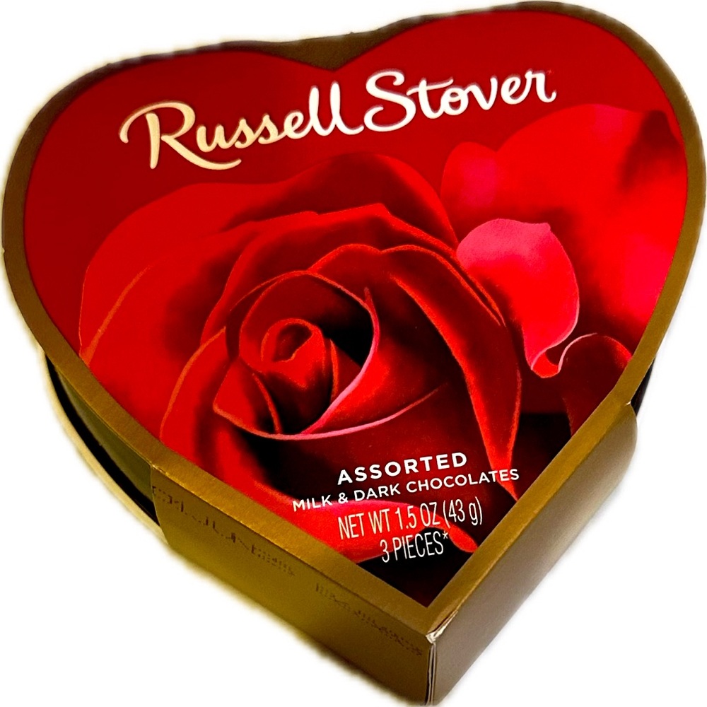 TINY 4” HEART CHOCOLATE BOX RUSSELL STOVER COLLECTIBLE RING JEWELRY SIZE PROPOSE
